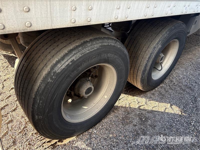 Great Dane 53 ft x 102 in T/A Van Trailer Furgons