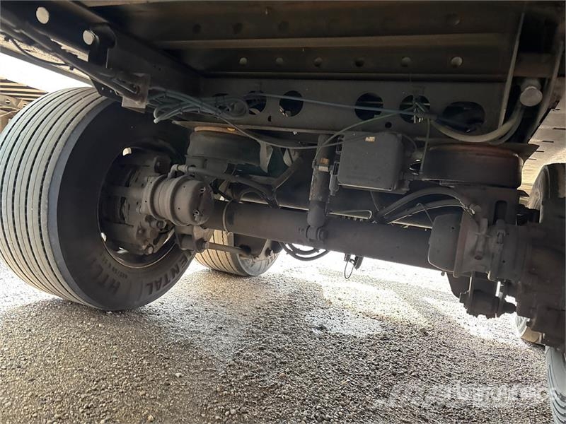 Great Dane 53 ft x 102 in T/A Refrigerated Trailer Temperature controlled semi-trailers