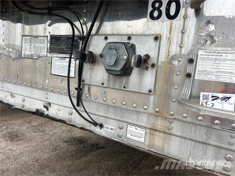 Great Dane 7811TZ-1A 48 ft x 102 in T/A Refrigerated Trailer Piekabes ar temperatūras kontroli