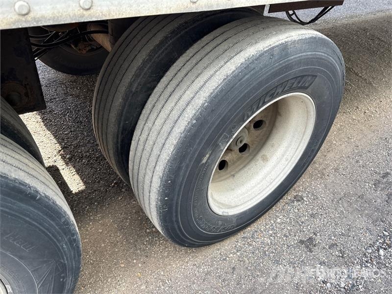 Great Dane CCC-3314-01053 53 ft x 102 in T/A Van Trailer Fast kasse