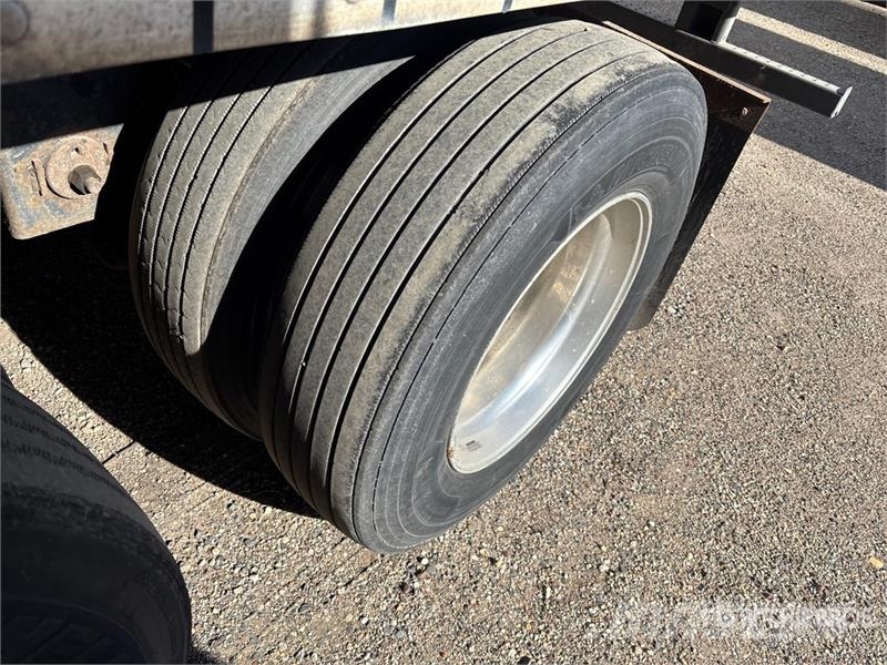 Great Dane CCC-3314-01053 53 ft x 102 in T/A Van Trailer Fast kasse