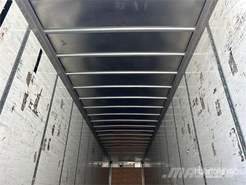 Great Dane CCC-9313-21053 53 ft x 102 in T/A Van Trailer Cajas de remolque