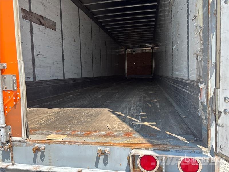 Great Dane CCC-9313-21053 53 ft x 102 in T/A Van Trailer Cajas de remolque