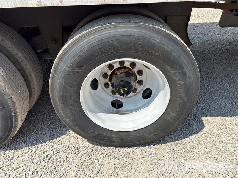 Great Dane CCC-9313-21053 53 ft x 102 in T/A Van Trailer Cajas de remolque