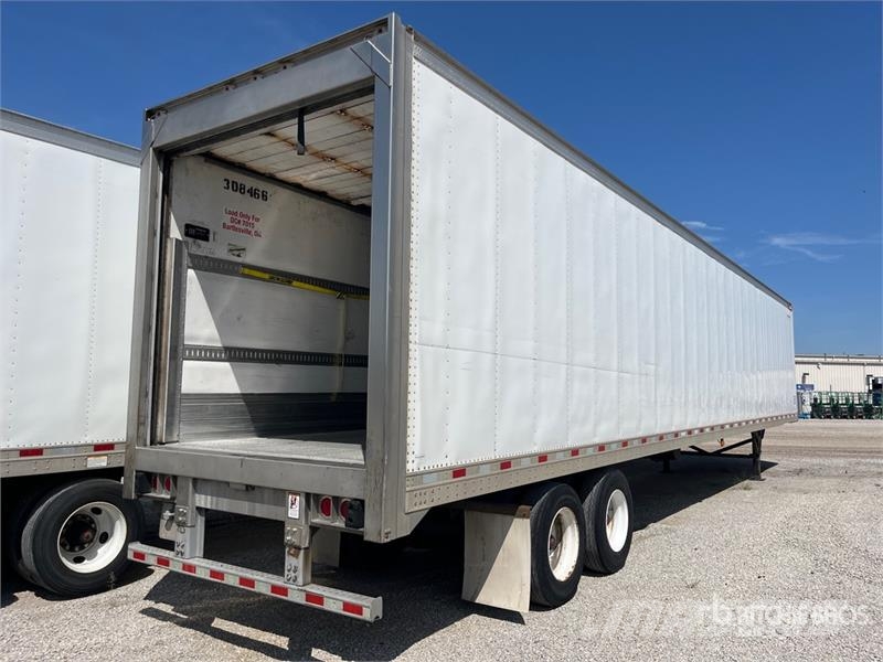 Great Dane ECM-1113-12053 53 ft x 102 in T/A Multi -Temp Refr نصف مقطورات بدرجة حرارة قابلة للضبط