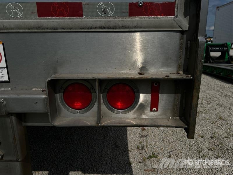 Great Dane ECM-1114-11348 48 ft x 102 in T/A Refrigerated Tra Semirremolques de temperatura controlada