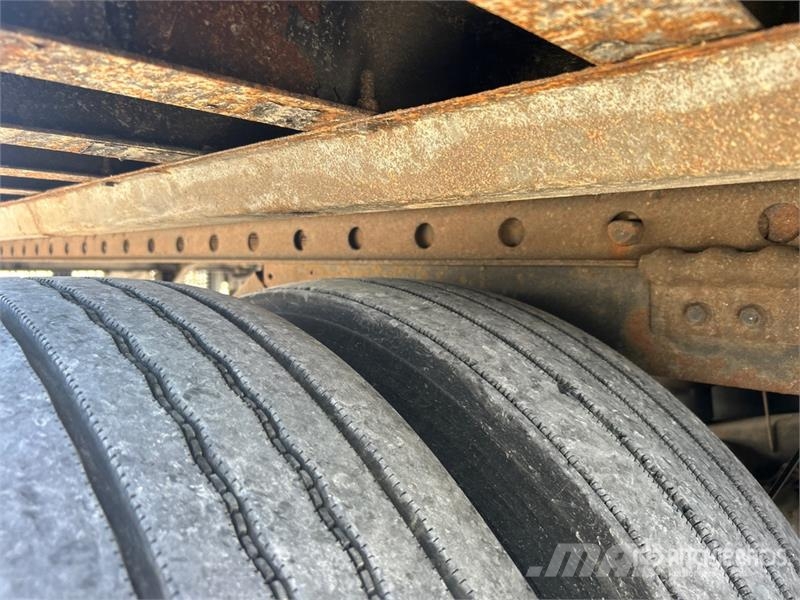 Great Dane ECM-1114-12148 48 ft x 102 in T/A Multi -Temp Refr Полуприцепы-рефрижераторы