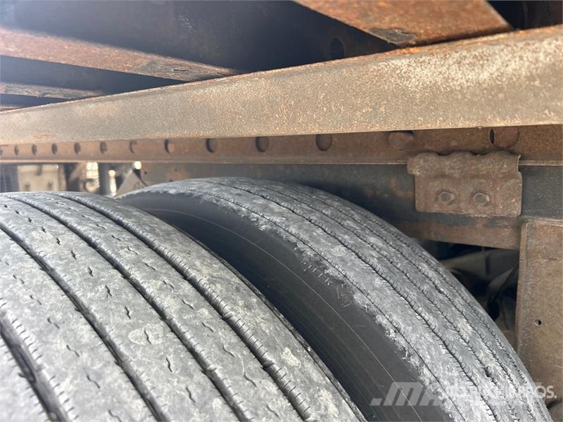 Great Dane ECM-1114-12148 48 ft x 102 in T/A Multi -Temp Refr 冷凍冷蔵トレーラー