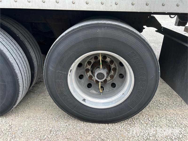 Great Dane ECM-1114-12148 48 ft x 102 in T/A Multi -Temp Refr Temperature controlled semi-trailers