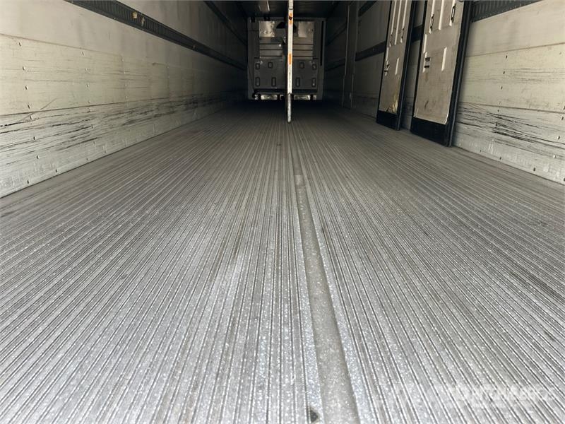 Great Dane ECM-1114-12148 48 ft x 102 in T/A Multi -Temp Refr Напівпричепи-рефрижератори