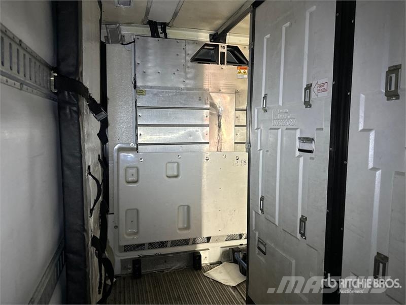 Great Dane ECM-1114-12148 48 ft x 102 in T/A Multi -Temp Refr Semi Reboques Isotérmicos