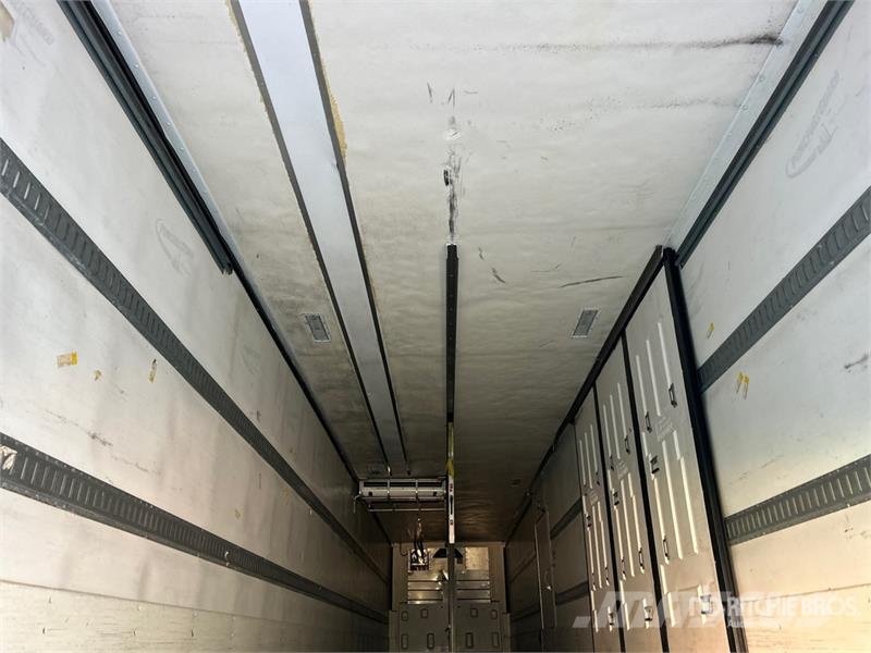 Great Dane ECM-1114-12148 48 ft x 102 in T/A Multi -Temp Refr Külmikpoolhaagised