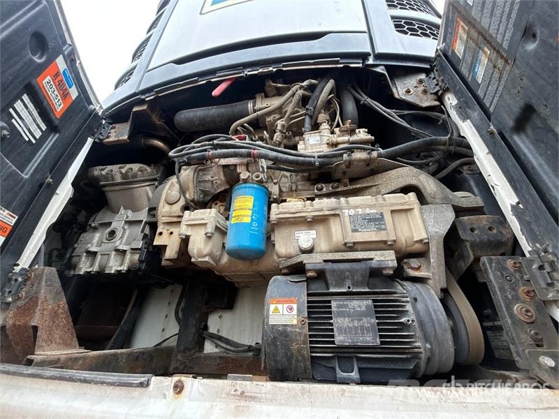 Great Dane ESS-1114-11053 53 ft x 102 in T/A Refrigerated Tra Temperature controlled semi-trailers