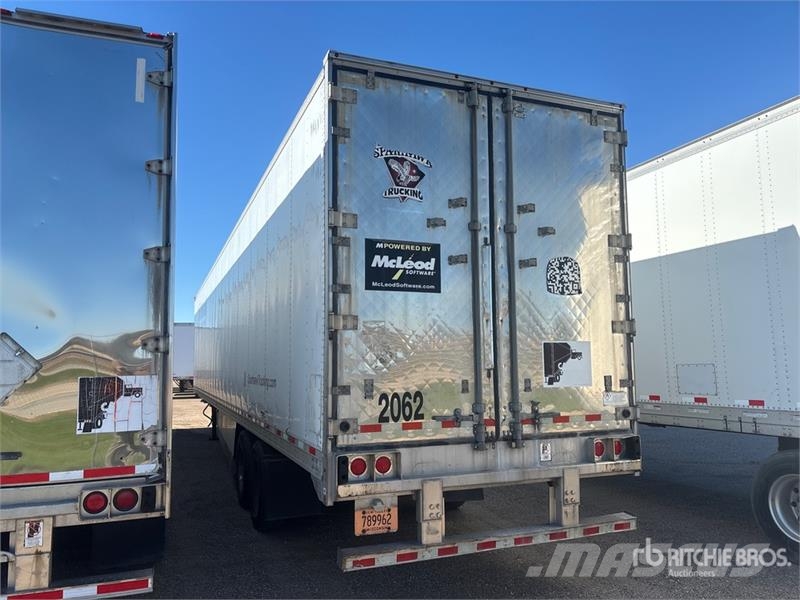 Great Dane ESS-1114-11053 53 ft x 102 in T/A Refrigerated Tra Temperature controlled semi-trailers