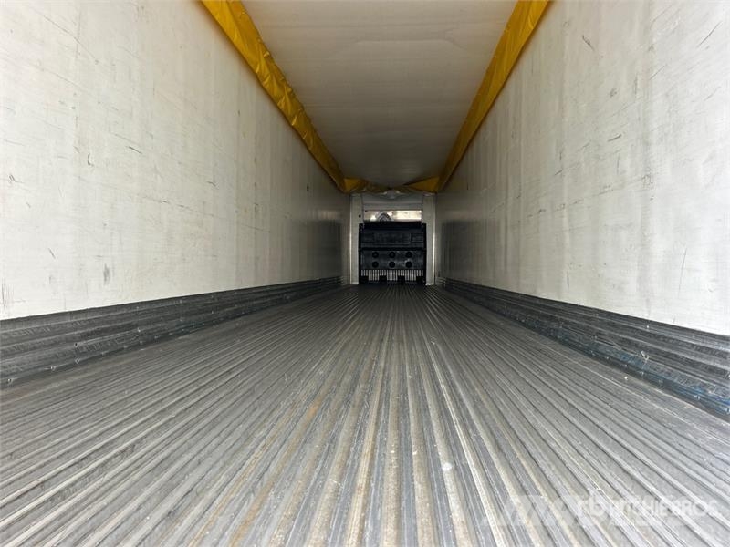Great Dane ESS-1114-11053 53 ft x 102 in T/A Refrigerated Tra Temperature controlled semi-trailers