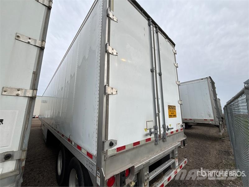 Great Dane ETL-1114-31053 53 ft x 102 in T/A Refrigerated Tra Piekabes ar temperatūras kontroli