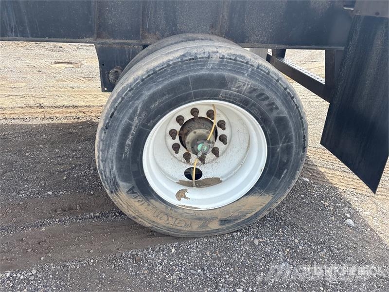 Great Dane FLP002400048 48 ft T/A Flatbed Trailer 自卸半挂车