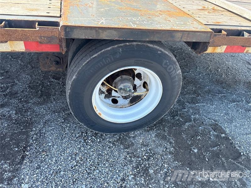 Great Dane FSD-0024-00048 17000 lb 48 ft T/A Step Deck Traile Низькорамні причепи
