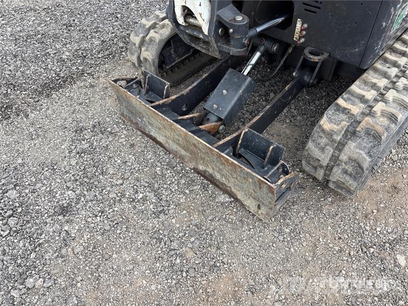 Green Machines e320 Electric Mini Excavator حفارات صغيرة أقل من 7 طن (حفارات صغيرة)