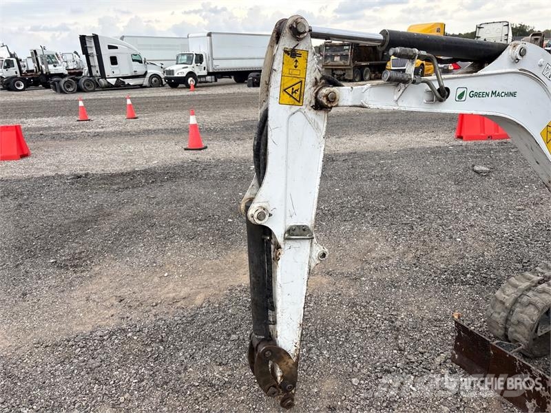 Green Machines e320 Electric Mini Excavator Miniexcavadoras
