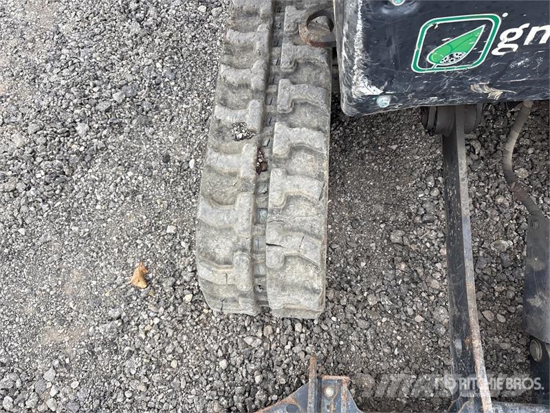 Green Machines e320 Electric Mini Excavator Miniexcavadoras