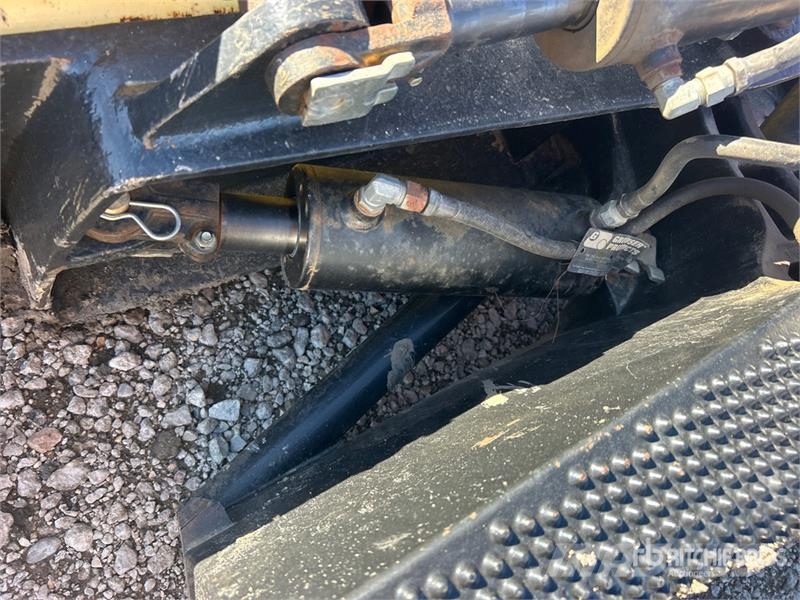 Grouser 1300 96 in PAT Skid Steer Dozer Blades