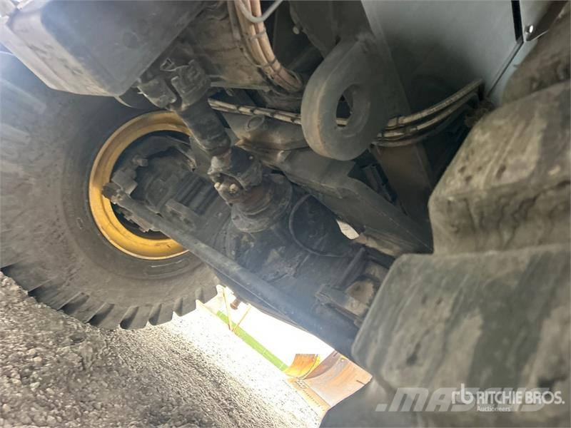 Grove GRT8090 90 ton Rough Terrain Crane Autodizalice