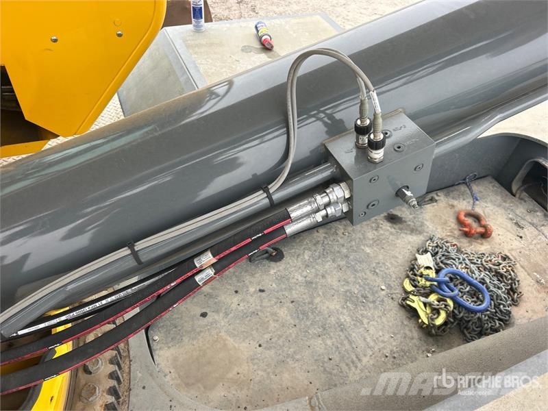 Grove GRT8090 90 ton Rough Terrain Crane Autodizalice