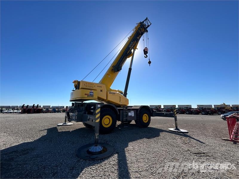 Grove GRT8090 90 ton Rough Terrain Crane Rough terrain cranes