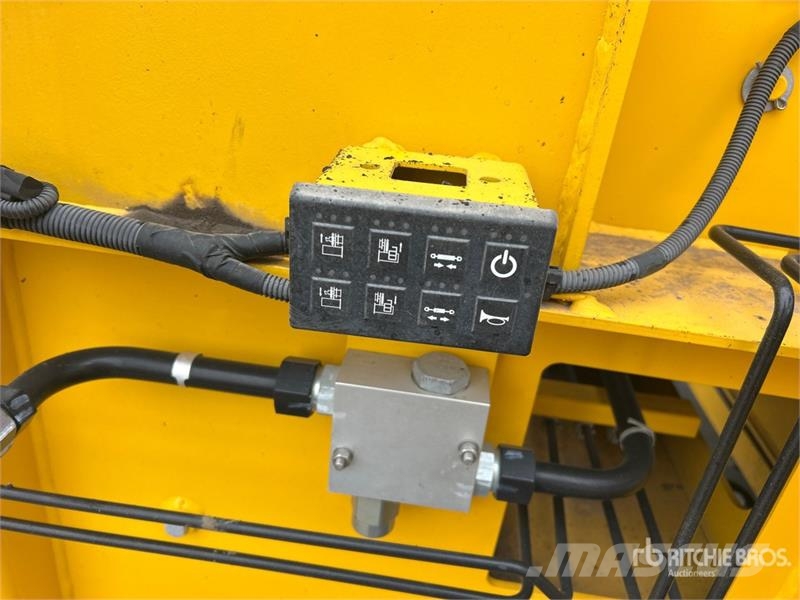 Grove GRT8090 90 ton Rough Terrain Crane Autodizalice