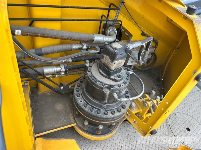 Grove GRT8090 90 ton Rough Terrain Crane Autodizalice