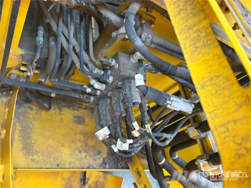 Grove GRT8090 90 ton Rough Terrain Crane Autodizalice
