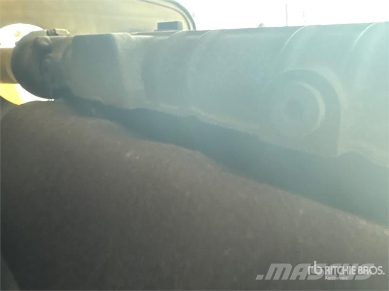 Grove MZ66DXT Teleskopické plošiny