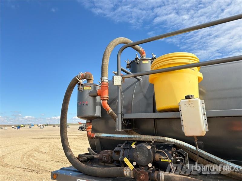 GRUPO 165 bbl Tri/A Vacuum Tanker Trailer Tanker trailers