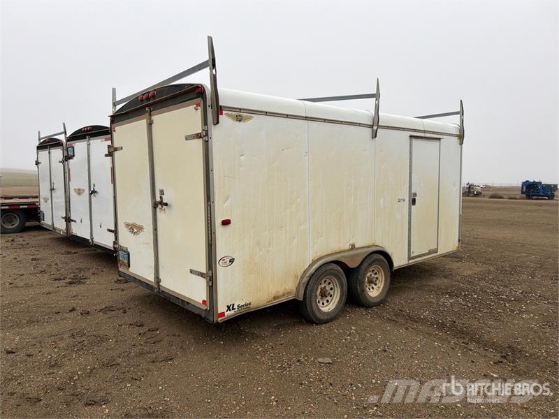  H & H &  16 ft T/A Enclosed Trailer Furgons