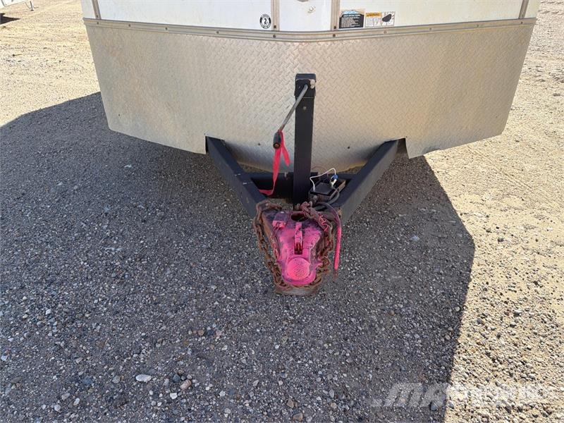  H & H &  16 ft T/A Enclosed Trailer Furgons