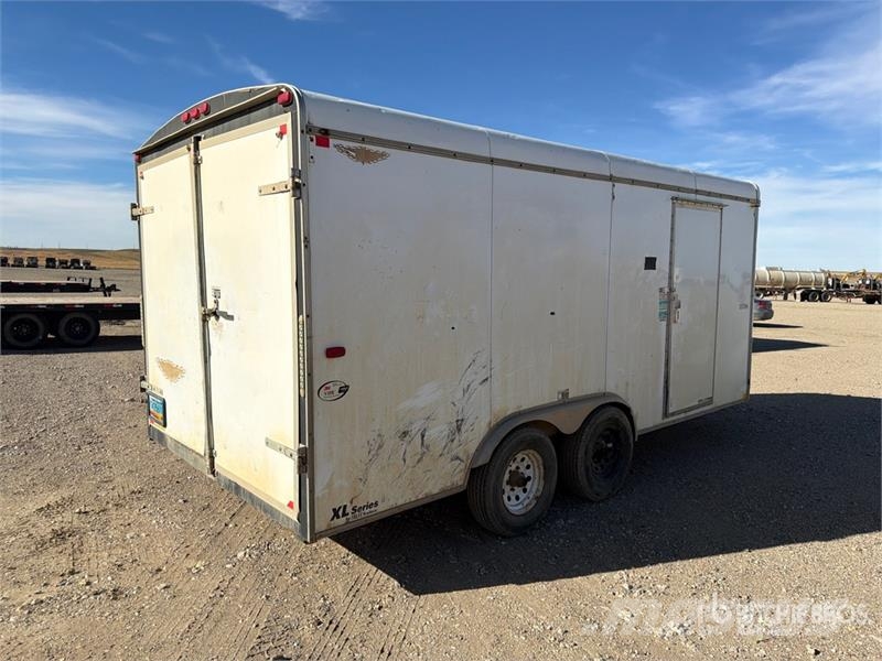  H & H &  16 ft T/A Enclosed Trailer Furgons