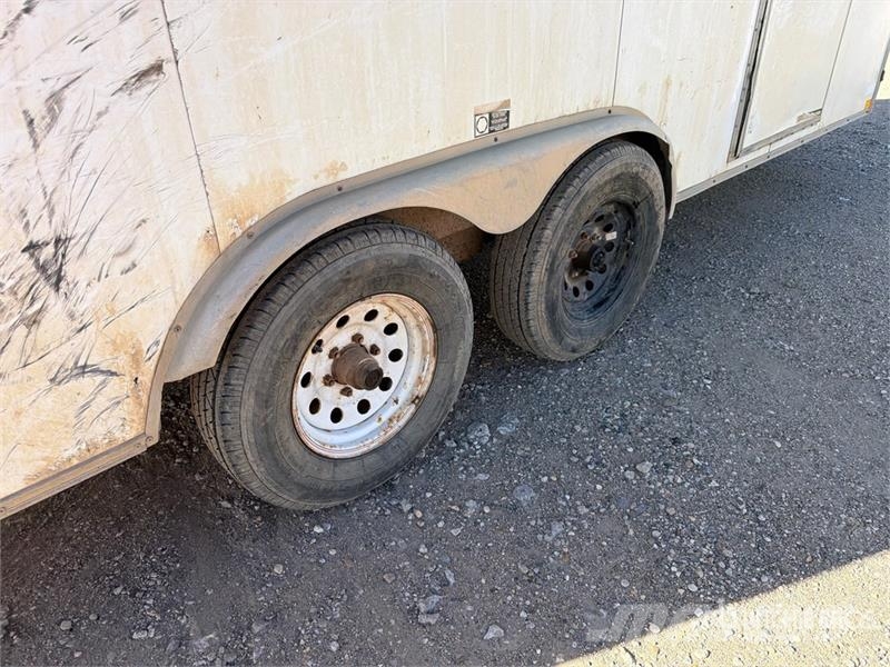  H & H &  16 ft T/A Enclosed Trailer Furgons