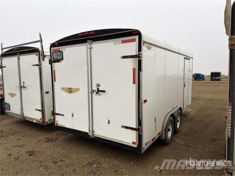  H & H &  16 ft T/A Enclosed Trailer Furgons