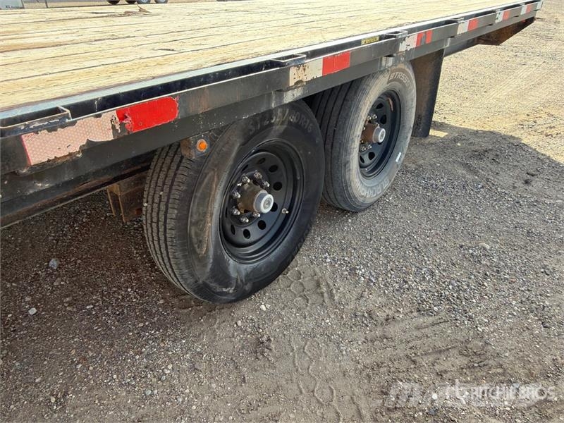 H & H &  24 ft T/A Equipment Trailer Járműszállító pótkocsik