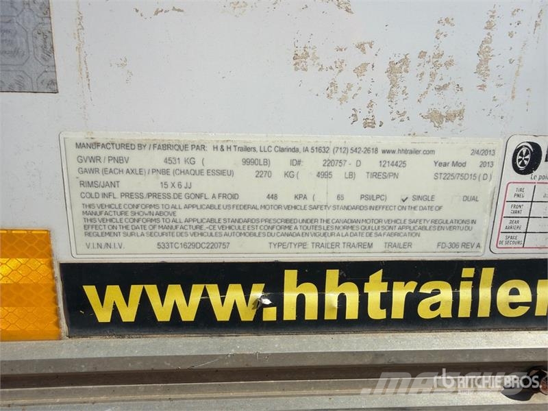  H & H &  TC16 2 16 ft T/A Enclosed Trailer Furgons