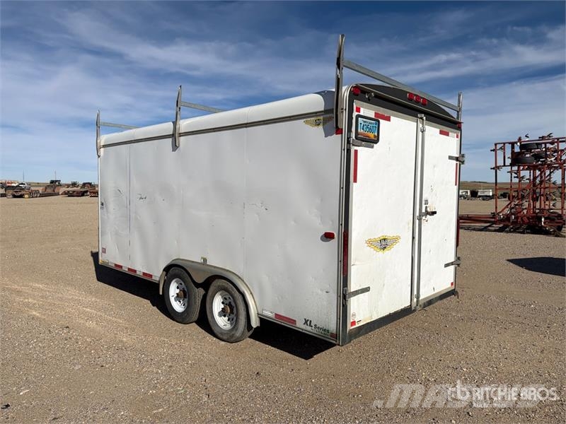  H & H &  TC16 2 16 ft T/A Enclosed Trailer Furgons