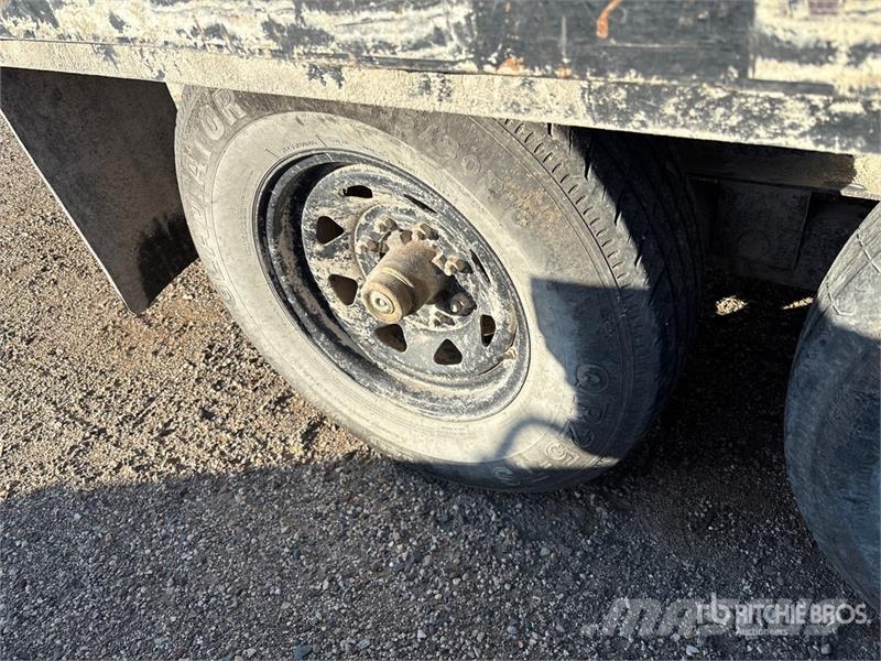 H & trailers 20 ft T/A Flatbed Trailer Pritschenanhänger