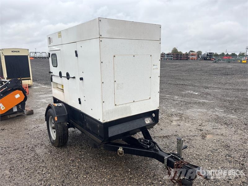  Hanco 28.8 kW Mobile Generator Set مولدات ديزل