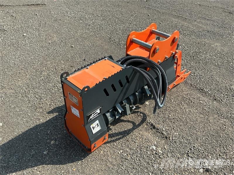 Handy HEM32 36 in Excavator Mulcher - Fits 4 - 8 ton (Un Other components