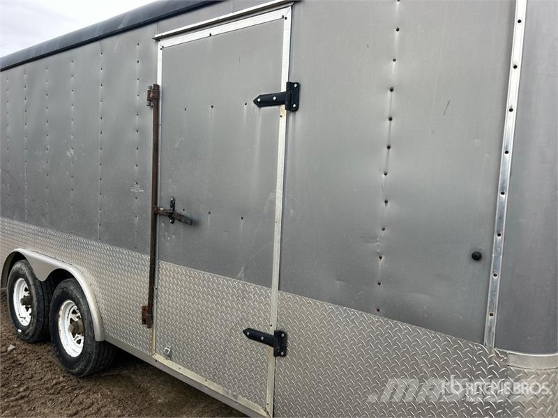 Haulmark 18 ft T/A Enclosed Trailer Прицепы-фургоны