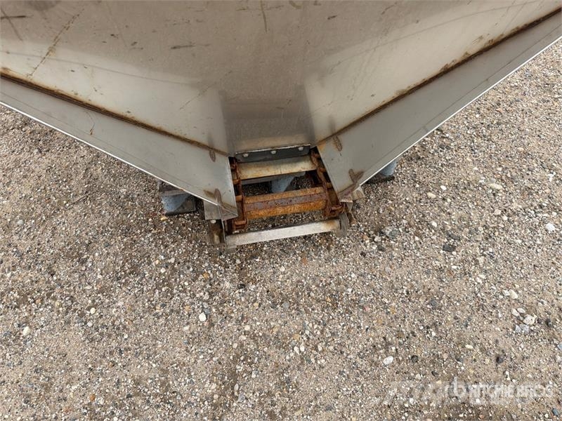 Hiniker Electric Salt Spreader Spargisabbia e spargisale
