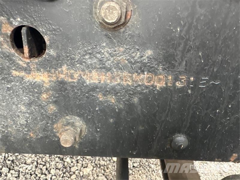Hino 195 Platformas/izkraušana no sāniem
