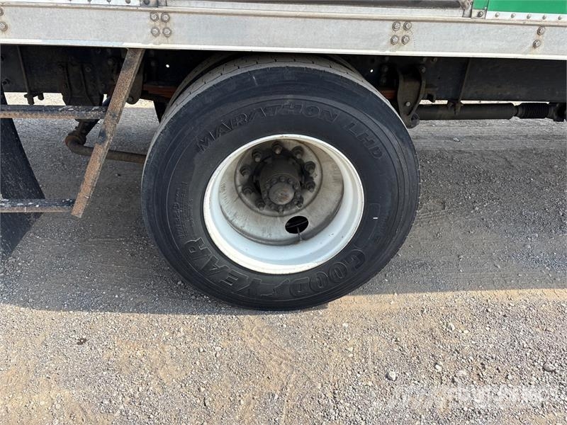 Hino 268 탑차 트럭