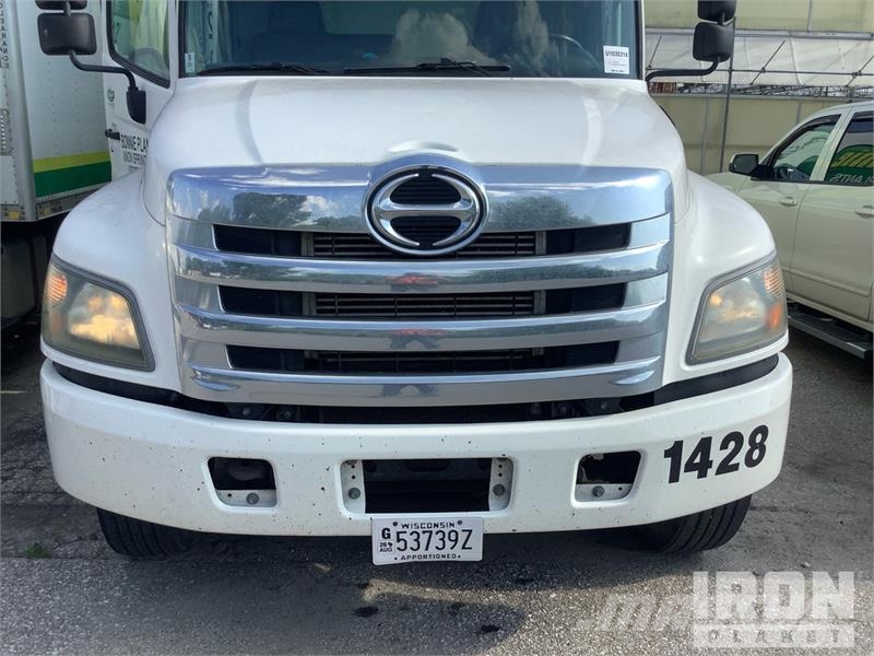 Hino 268 Box trucks